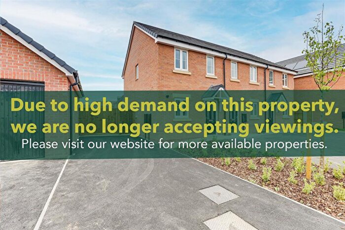 2 Bedroom Semi-Detached House To Rent In Blagden Road, Hucknall, Nottingham, NG15