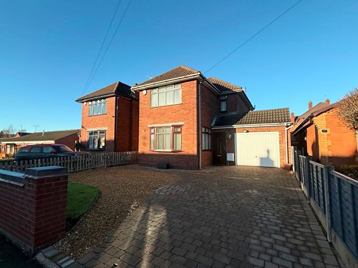 3 Bedroom Detached House For Sale In Station Road, Hednesford, WS12