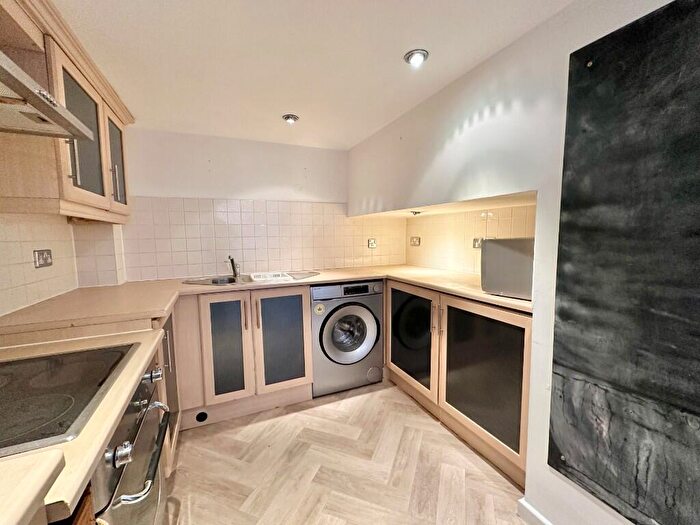 2 Bedroom Apartment To Rent In Lancaster House, Princess Street, Manchester, M1