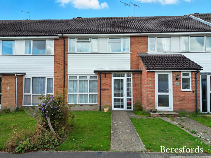 3 Bedroom Terraced House For Sale In Little Meadow, Writtle, CM1
