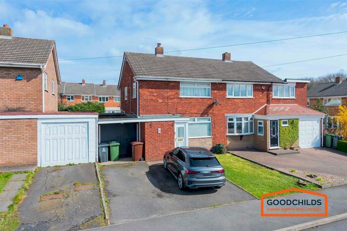 3 Bedroom Semi-Detached House To Rent In Lothians Road, Pelsall, Walsall, WS3