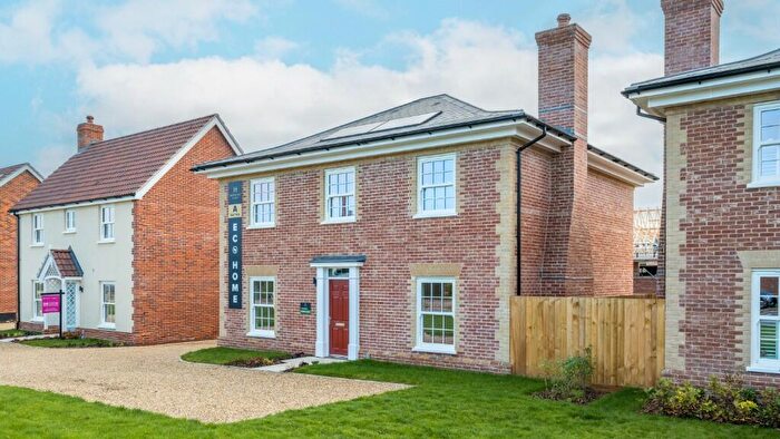 4 Bedroom Detached House For Sale In Queen Elizabeth Way, Bramford, Ipswich, IP8