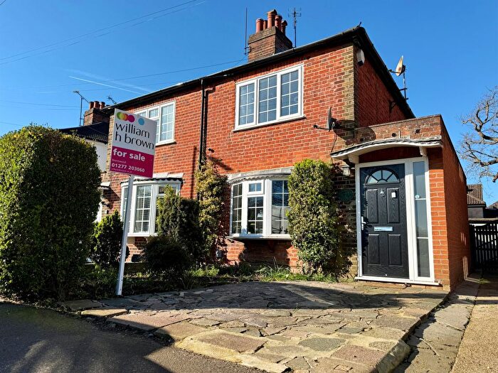 2 Bedroom Cottage For Sale In Seven Arches Road, Brentwood, CM14