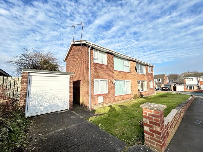 1 Bedroom Flat To Rent In Richmond Court, Durham, County Durham, DH1