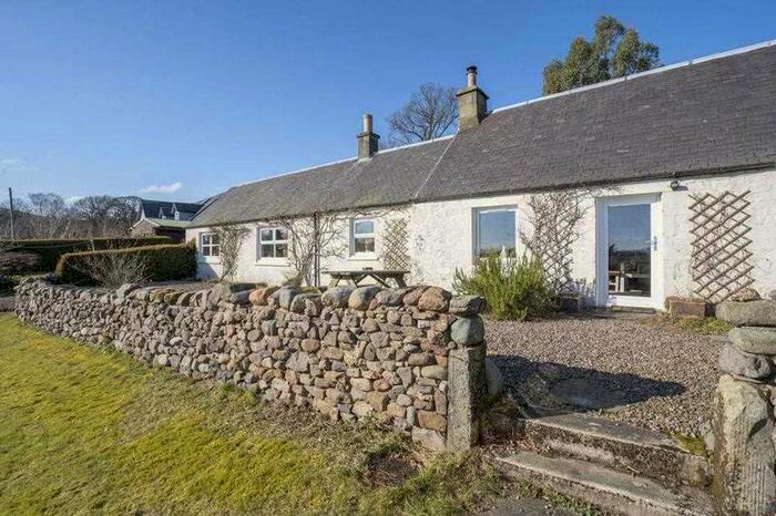 3 Bedroom Semi-Detached House For Sale In West Cottage Yetts Of Muckhart KY13