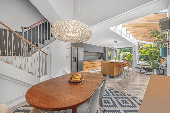 4 Bedroom Terraced House For Sale In Ivanhoe Road, London, SE5