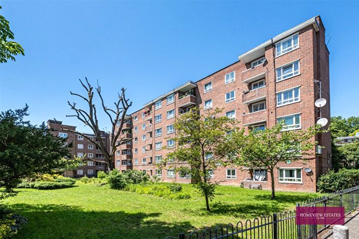 2 Bedroom Flat For Sale In Greenaway House, Boundary Road, London, NW8