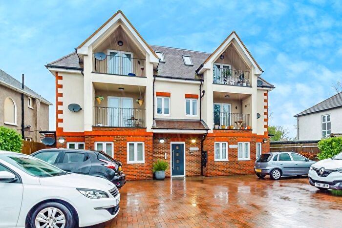 3 Bedroom Flat For Sale In Wickham Road, Croydon, CR0