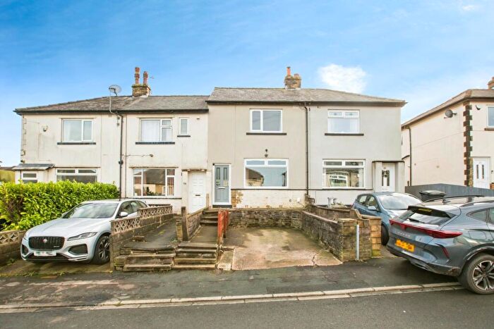 2 Bedroom Terraced House For Sale In Broadway, Halifax, West Yorkshire, HX3