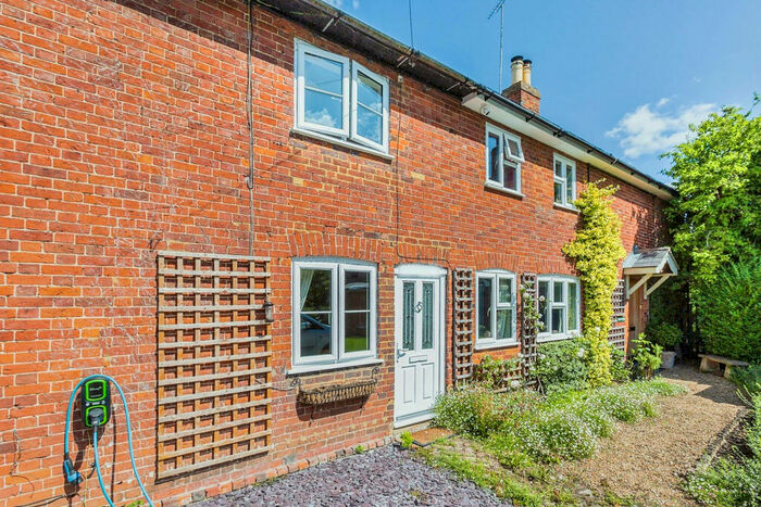 2 Bedroom Terraced House For Sale In Chapel Hill, Soulbury, Leighton Buzzard, LU7