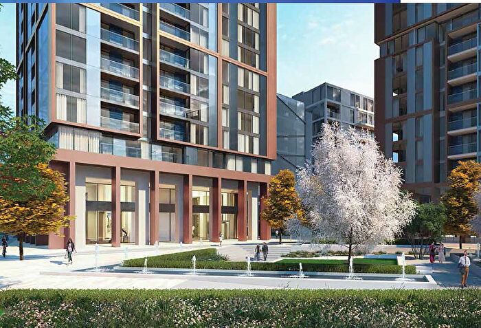 Studio For Sale In Maine Tower, Canary Wharf, London, E14