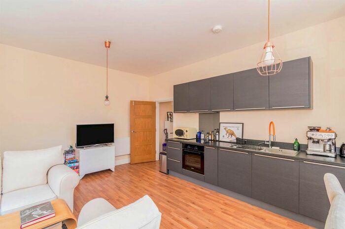 1 Bedroom Flat To Rent In The Avenue, Southampton, SO17