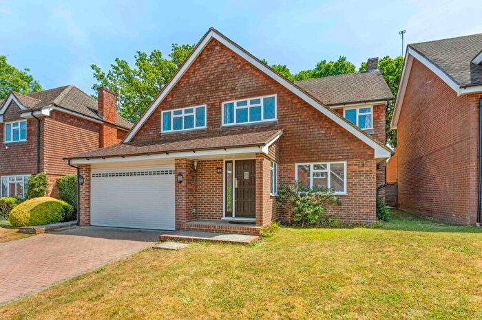 5 Bedroom Detached House For Sale In Wheeler Avenue, Penn, HP10