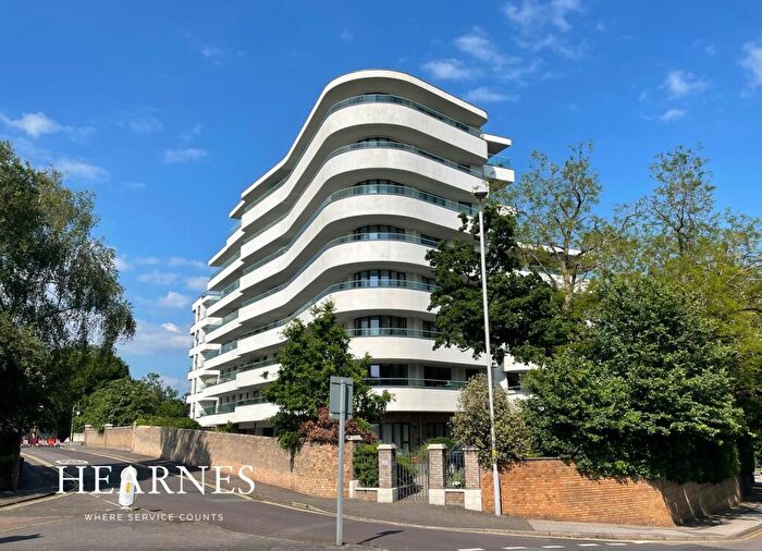 1 Bedroom Apartment For Sale In Churchfield Road, Poole, BH15