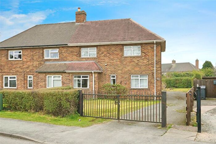 3 Bedroom Semi-Detached House For Sale In Woodhouse Road, Coalville, Leicestershire, LE67