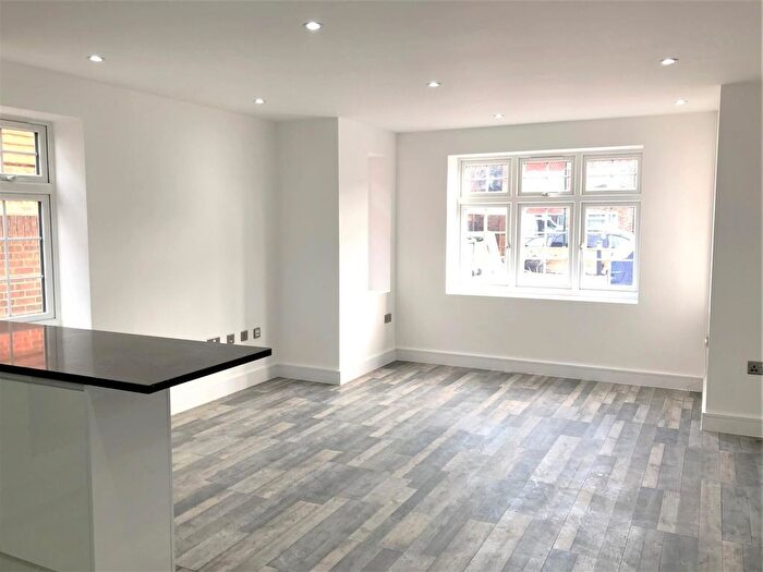 2 Bedroom Flat To Rent In Broomfield Road, Cheema Apartments, Bexleyheath, DA6