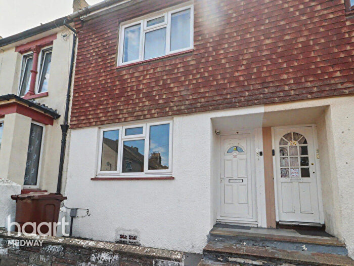 3 Bedroom Terraced House To Rent In Alexandra Road, Chatham, ME4
