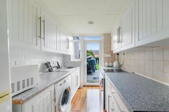 3 Bedroom Terraced House To Rent In Castleton Road, Mitcham, CR4