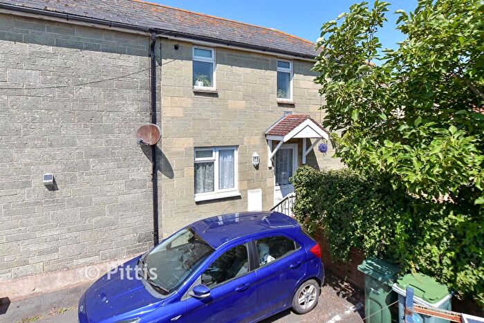 2 Bedroom End Of Terrace House For Sale In Leed Street, Sandown, Isle Of Wight, PO36