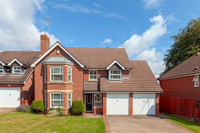 4 Bedroom Detached House To Rent In William Close, Banbury, OX16