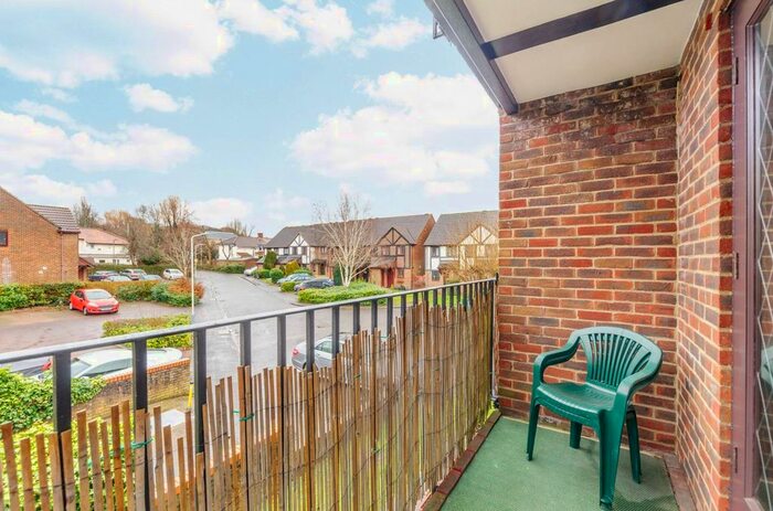 1 Bedroom Flat To Rent In Robina Close, Northwood, HA6