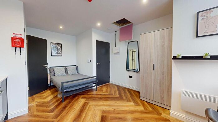 1 Bedroom Apartment To Rent In Apartment (Studio ), Thurloe Street, Park Hall, M14