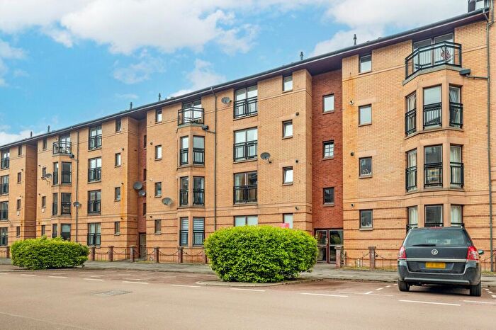 2 Bedroom Apartment For Sale In Kelvinhaugh Street, Yorkhill, Glasgow, G3