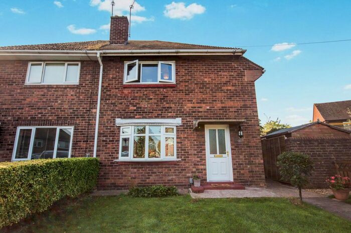 2 Bedroom Semi-Detached House To Rent In Westlea Road, Leamington Spa CV31