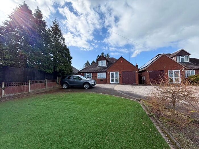 3 Bedroom Bungalow For Sale In Chester Road North, Sutton Coldfield, B73