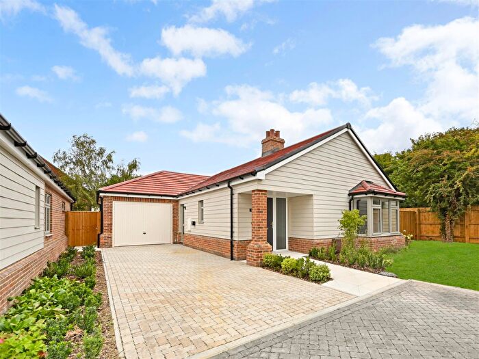 2 Bedroom Detached Bungalow For Sale In The Sycamore, Linwood Park, Fontwell, BN18