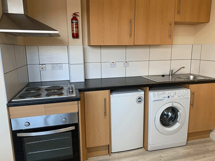 1 Bedroom Studio To Rent In Ilford, IG1