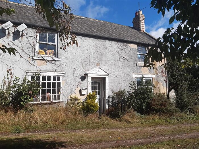 4 Bedroom End Of Terrace House For Sale In Walhouse, Hutton Henry, Hartlepool, TS27