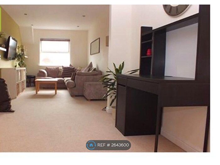 2 Bedroom Flat To Rent In Quins Croft, Leyland, PR25
