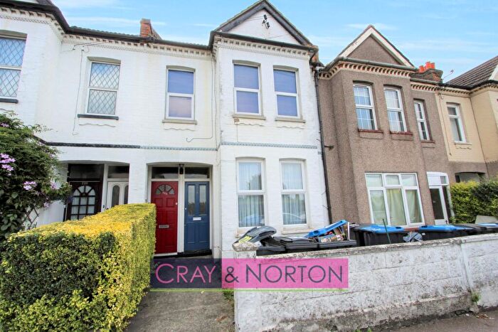 2 Bedroom Flat To Rent In Northwood Road, Thornton Heath, CR7