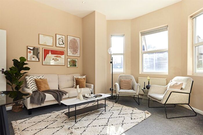 1 Bedroom Flat For Sale In Anerley Road, London, SE20