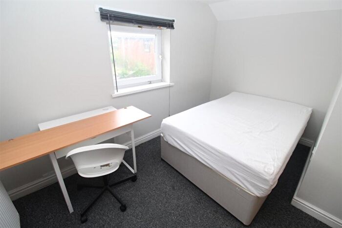 10 Bedroom House To Rent In Cathays Terrace, Cathays, Cardiff, CF24