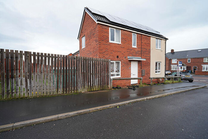 3 Bedroom Detached House For Sale In Felixstowe Road, Sunderland, SR4