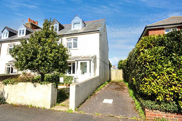 2 Bedroom Semi-Detached House For Sale In Keyhaven Road, Milford-On-Sea, SO41