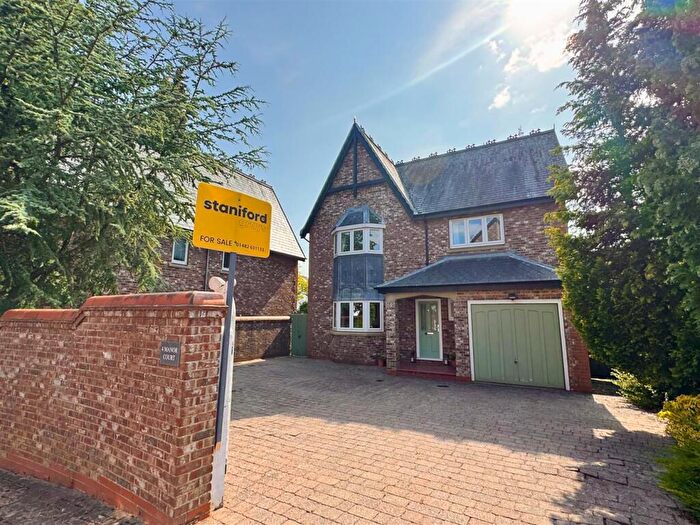 4 Bedroom Detached House For Sale In Manor Court, Westella, HU10