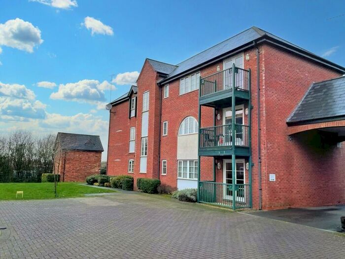 2 Bedroom Flat For Sale In Pipistrelle Drive, Market Bosworth, Nuneaton, Warwickshire., CV13