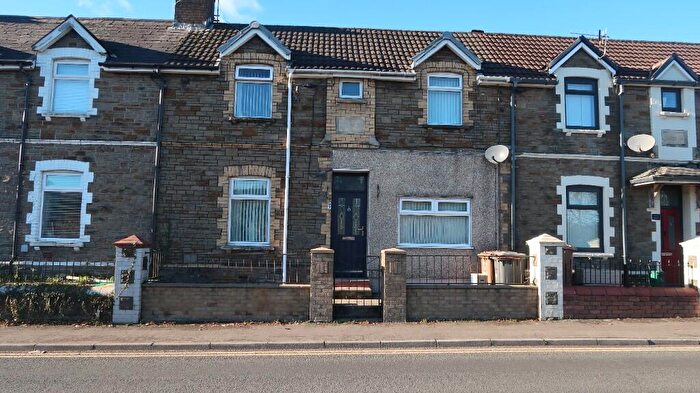 3 Bedroom Terraced House For Sale In Blackwood Road, Pontllanfraith, NP12