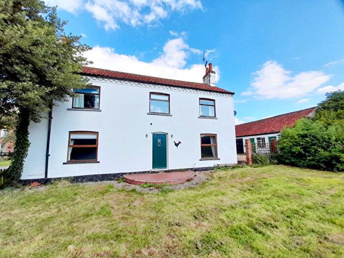 3 Bedroom Character Property For Sale In Thonock Road, Wharton, Gainsborough, DN21