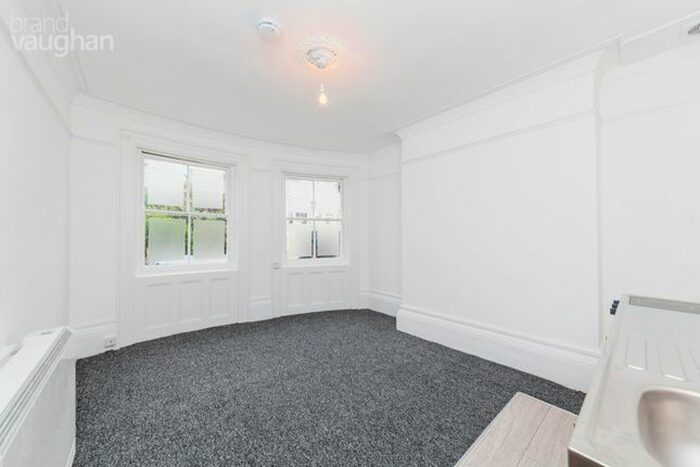 Studio To Rent In Norfolk Square, Brighton, BN1