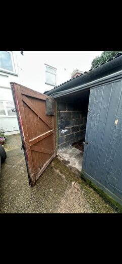 Garage / Parking To Rent In Rectory Court, London, E4