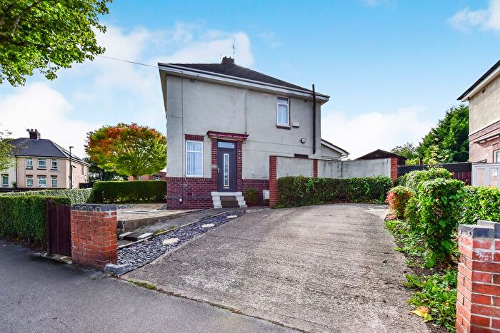 3 Bedroom Semi-Detached House For Sale In Concord Road, Sheffield, S5
