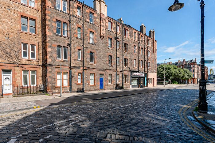 1 Bedroom Flat For Sale In Henderson Gardens, Leith, Edinburgh, EH6