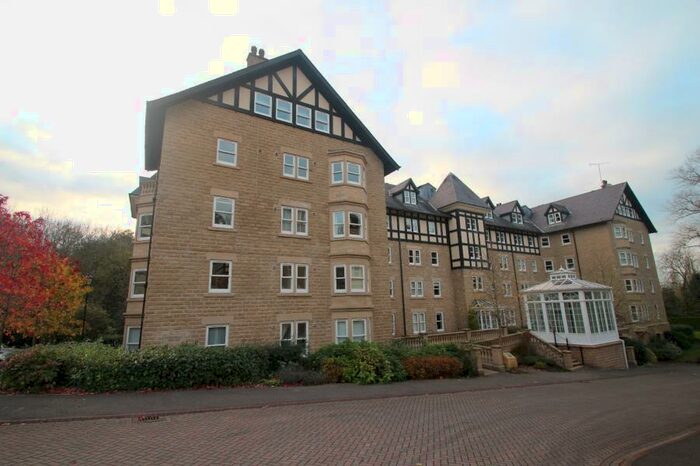 3 Bedroom Apartment To Rent In Cornwall House, Harrogate, HG1