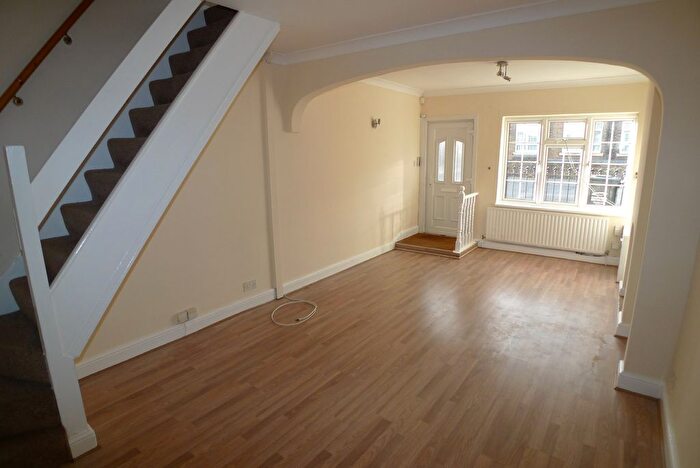 2 Bedroom Terraced House To Rent In St Albans Road, Dartford, DA1