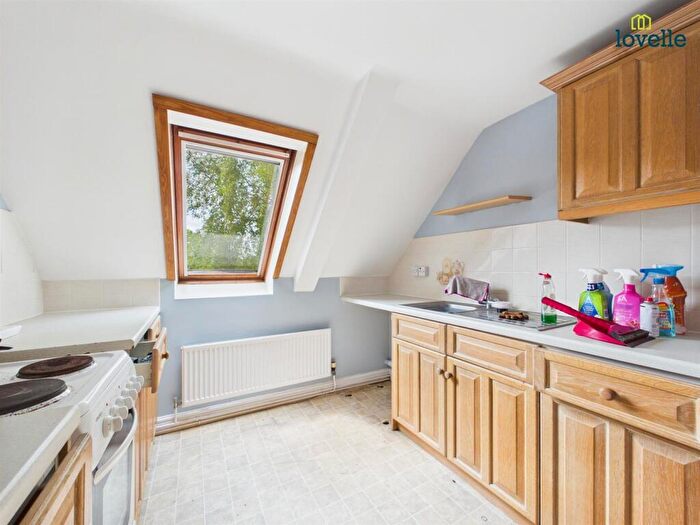 2 Bedroom Flat To Rent In Cabourne Court, Lincoln, LN2