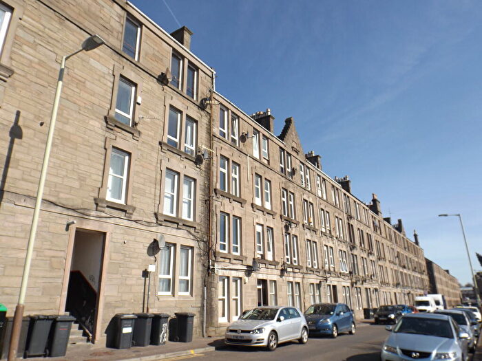 1 Bedroom Flat To Rent In Lyon Street, Central, Dundee, DD4